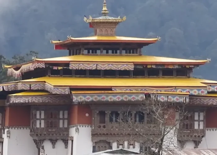 Gangtey Monastery - Himalayan Kingdom Luxury Retreat