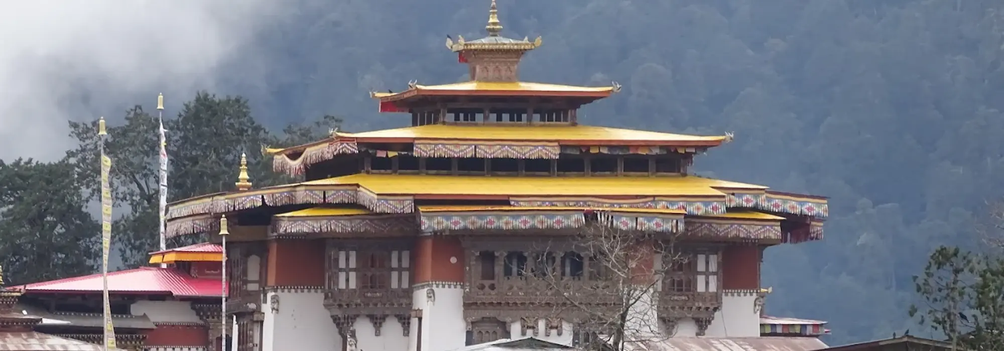 Gangtey Monastery - Himalayan Kingdom Luxury Retreat
